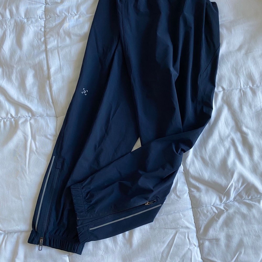 XL Lululemon Navy athletic joggers
